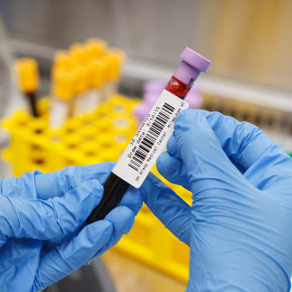 Polypropylene B7425 Label Black/White 9.5mm x 6.4m (M21-375-7425) Polypropylene B7425 Label Black/White 9.5mm x 6.4m (M21-375-7425)